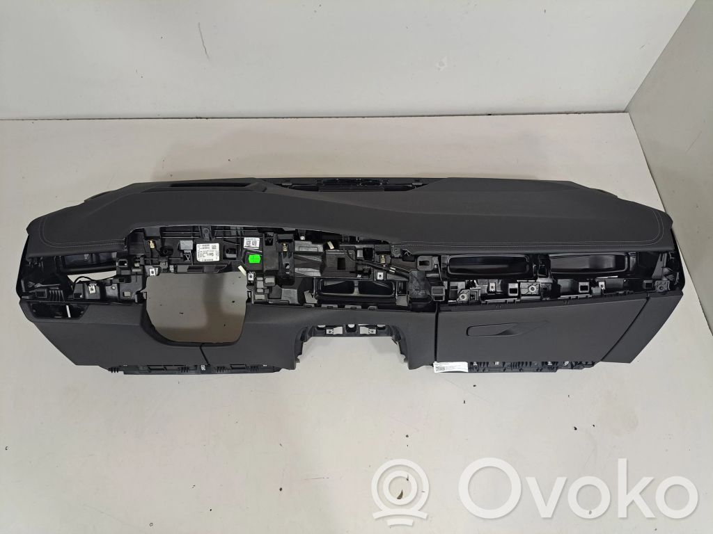 BMW 2 Active Tourer U06 Dashboard 