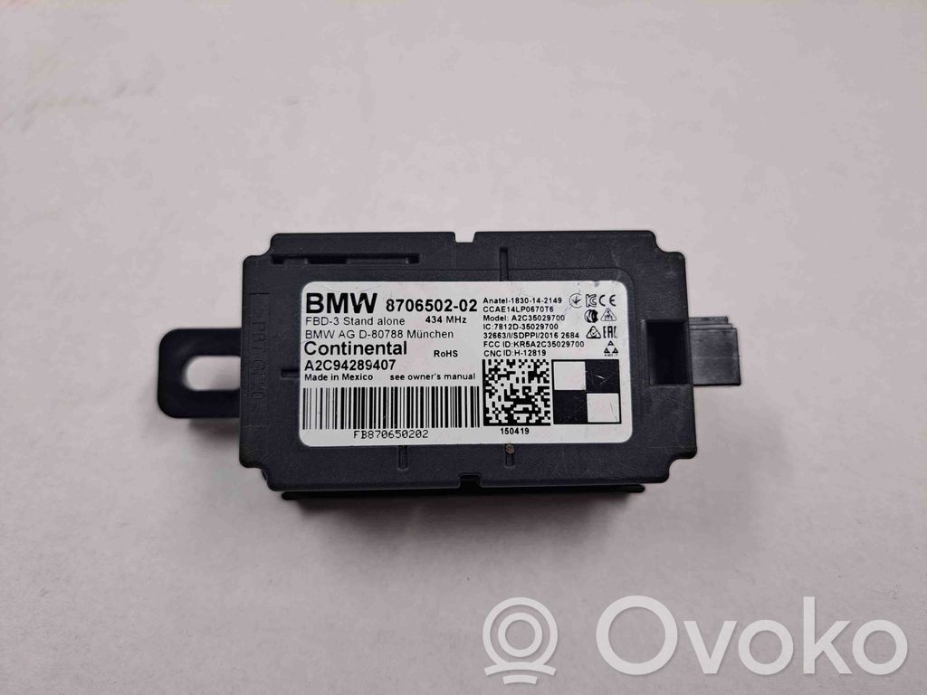 BMW i8 Aerial antenna amplifier 