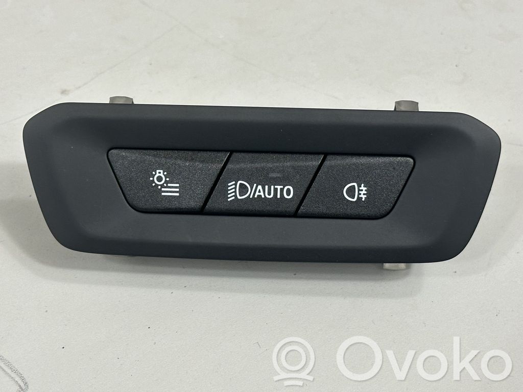 BMW X5 G05 Light switch 