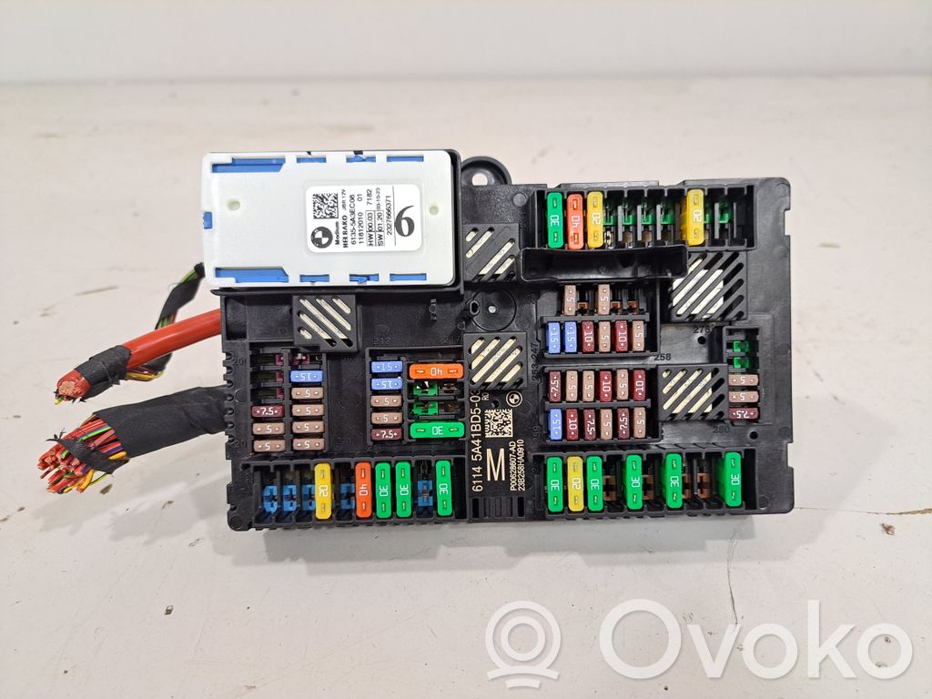 BMW X7 G07 Sulakemoduuli 