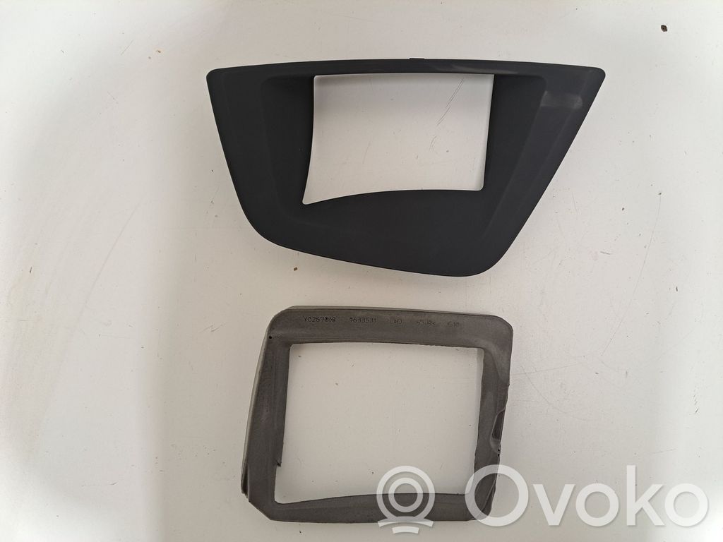 BMW X5 G05 Ramka wyświetlacza Head Up deski rozdzielczej 