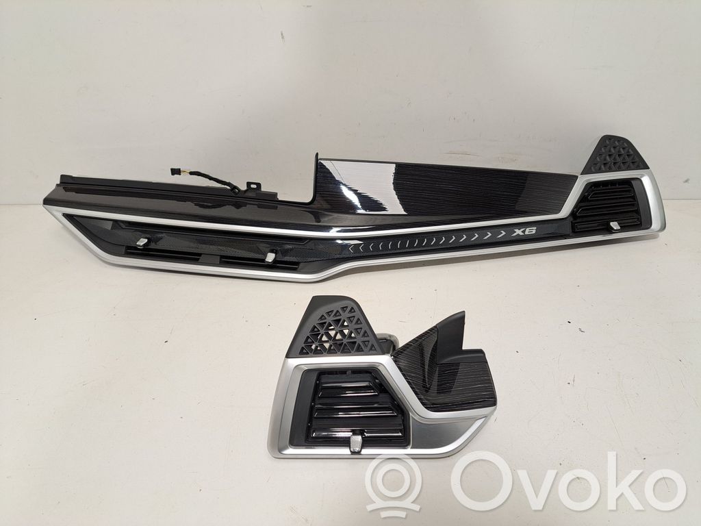 BMW X6 G06 Dashboard air vent grill cover trim 