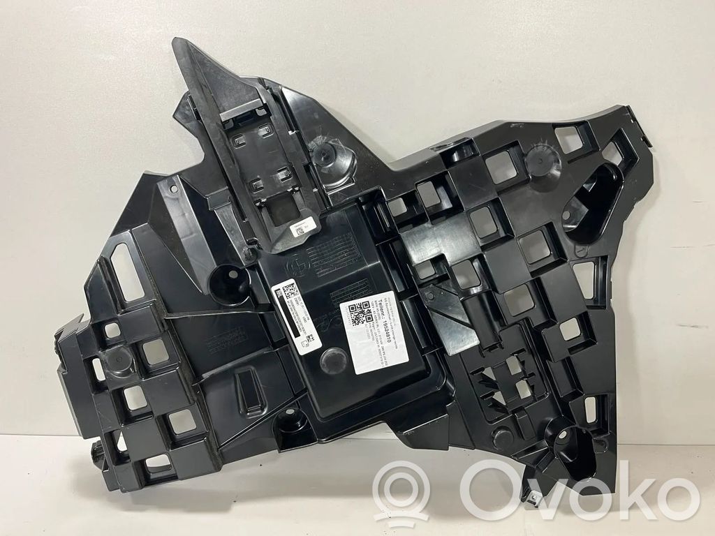 BMW X5 G05 Galinis laikiklis bamperio 