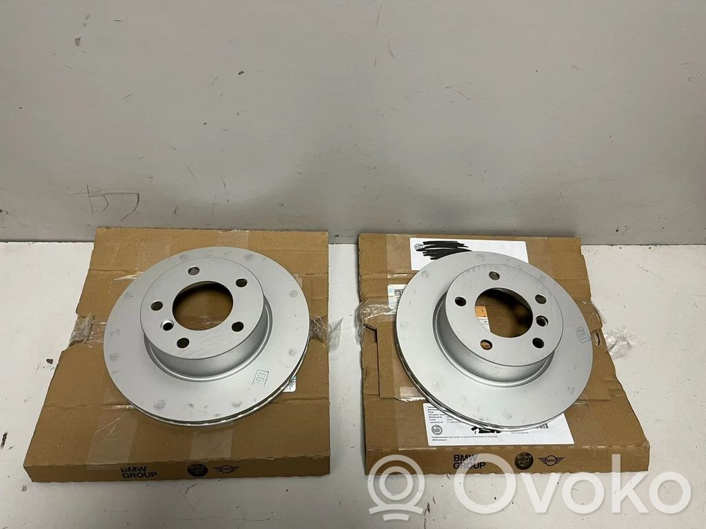 BMW 1 E81 E87 Bremsscheibe vorne 
