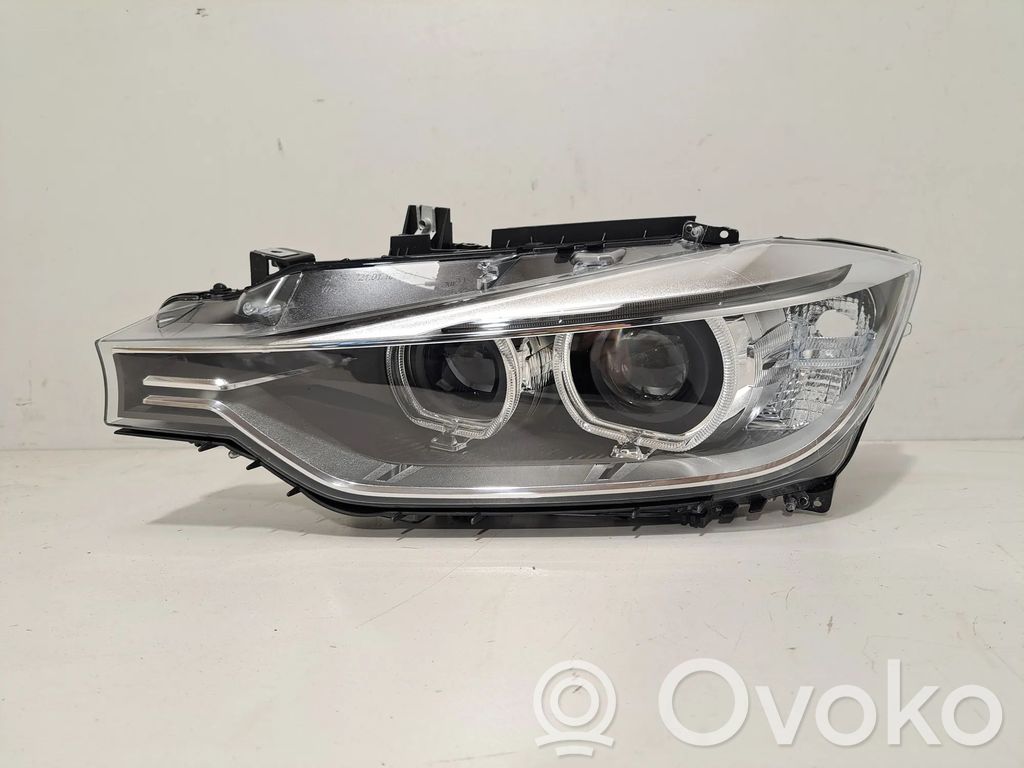 BMW 3 F30 F35 F31 Priekšējais lukturis 
