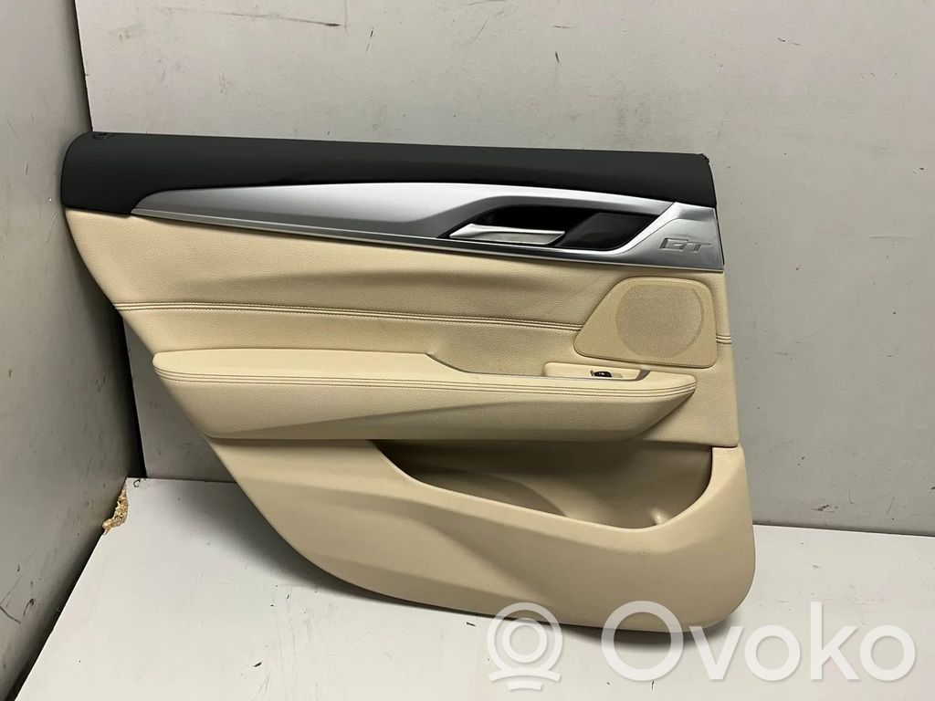 BMW 6 G32 Gran Turismo Boczki / Poszycie drzwi tylnych 