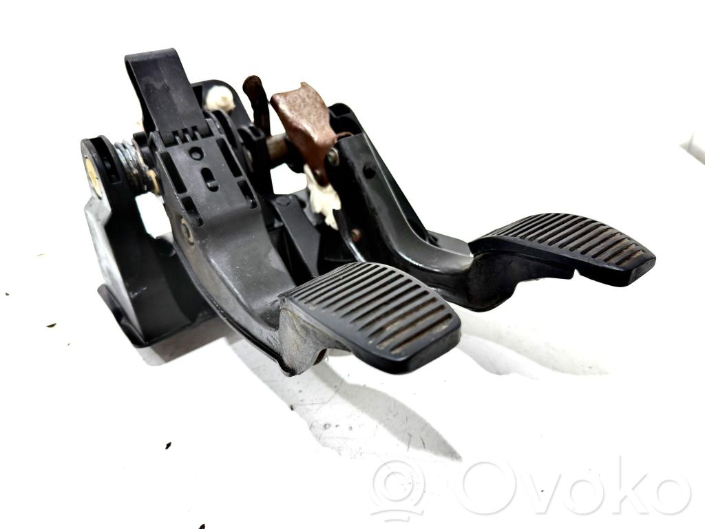 Ford Ka Pedal assembly 