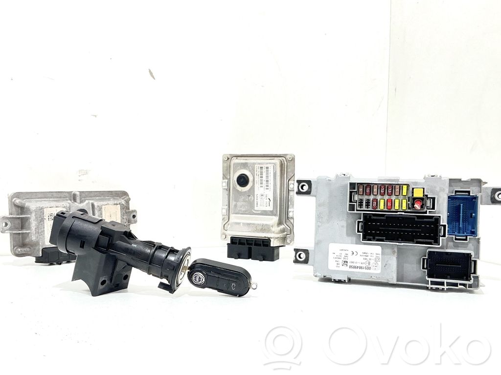 Lancia Ypsilon Engine ECU kit and lock set 
