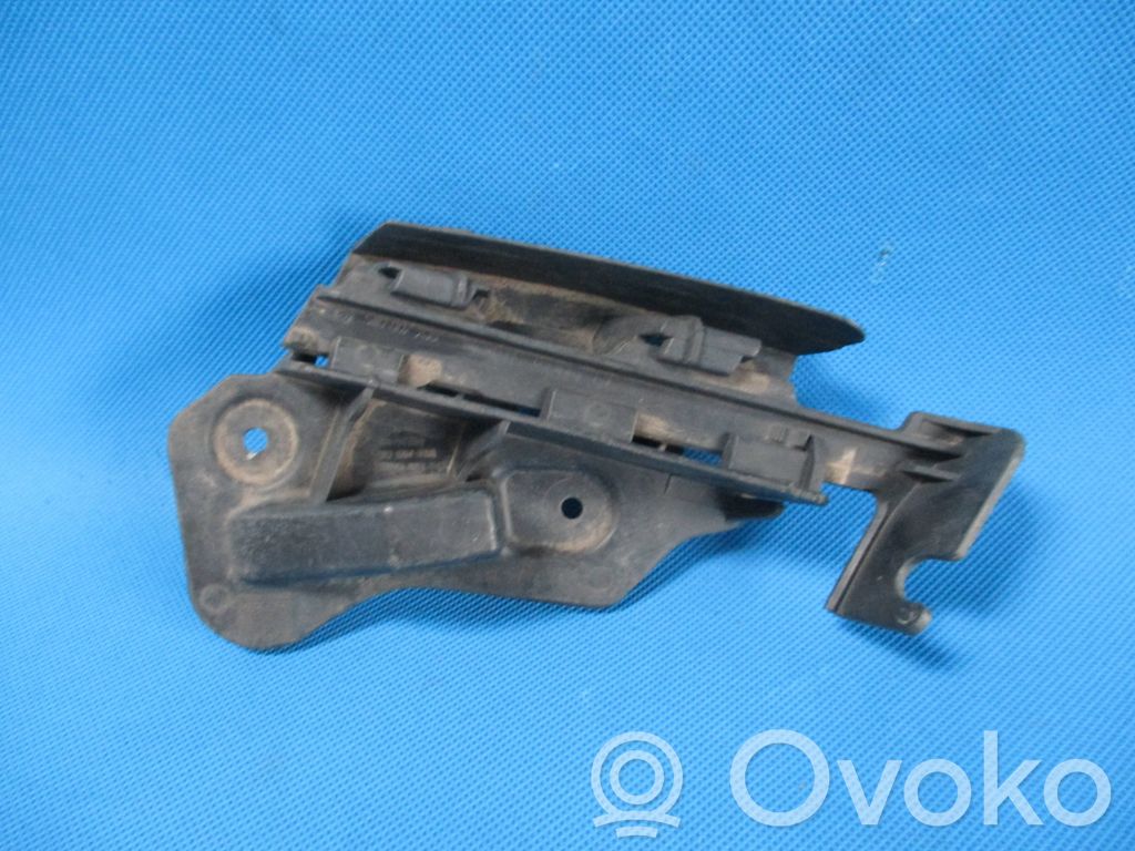 Volkswagen Golf Plus Front bumper mounting bracket 