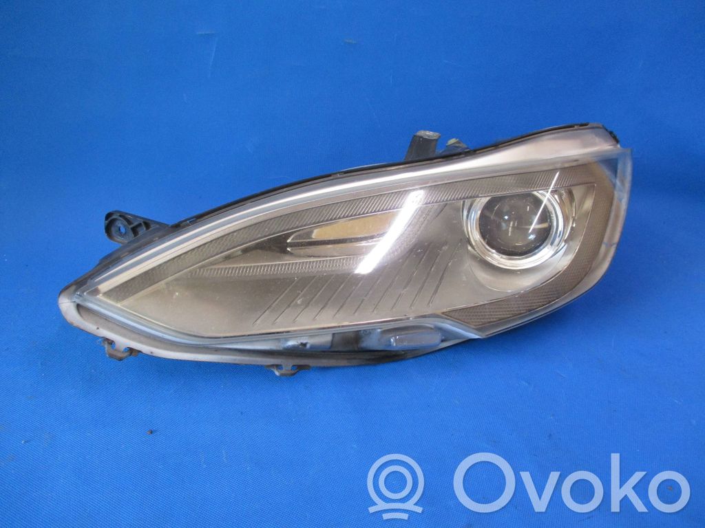Tesla Model S Lampa przednia 