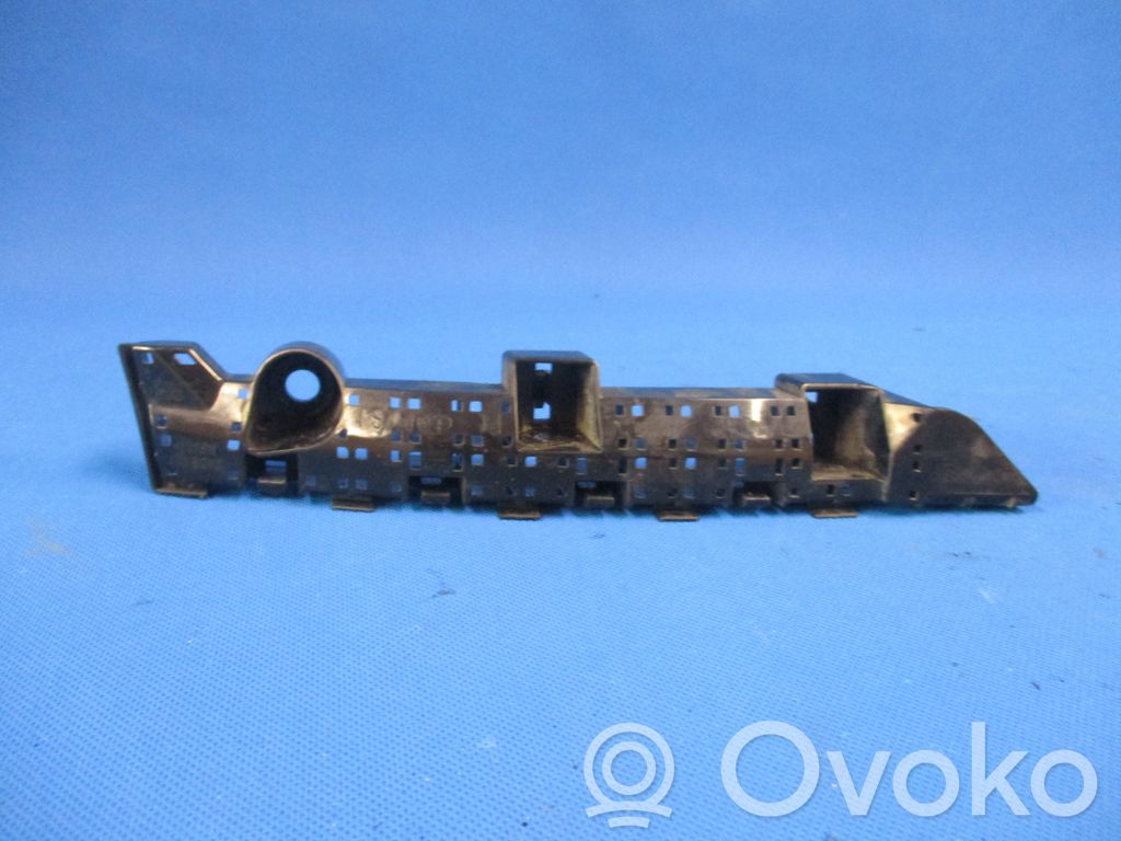 Front bumper mounting bracket