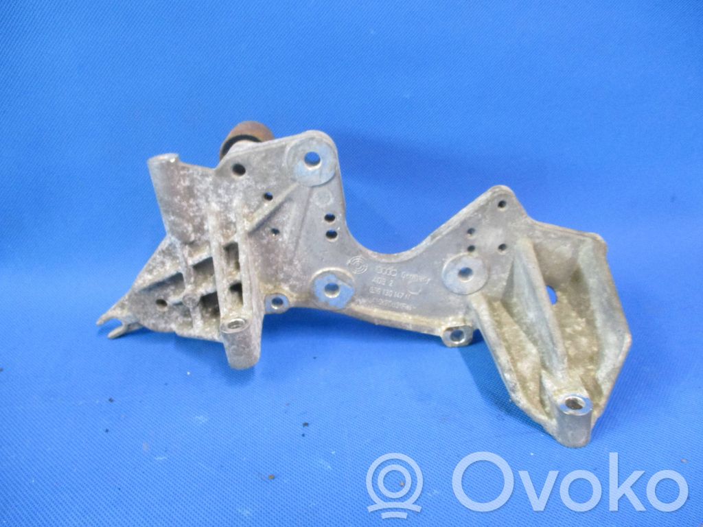 Fuel pump bracket   059130147N
