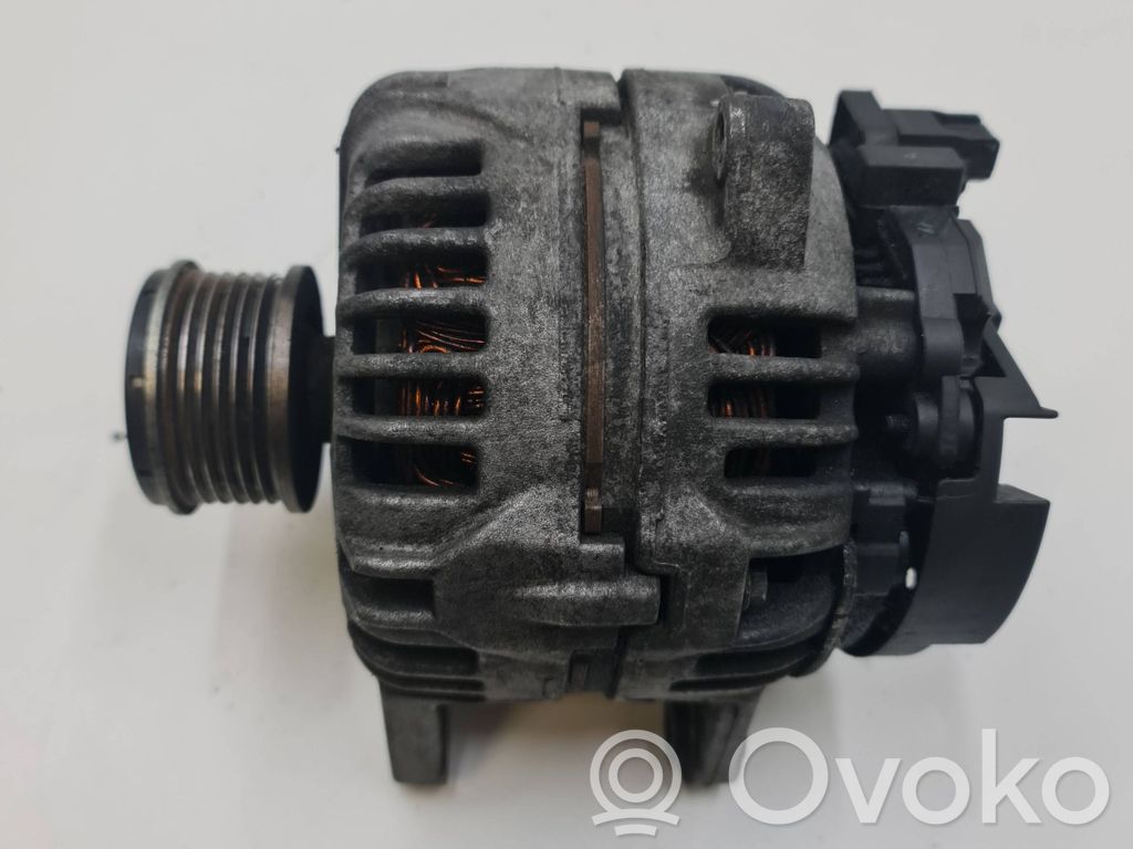 Renault Clio III Ģenerators 
