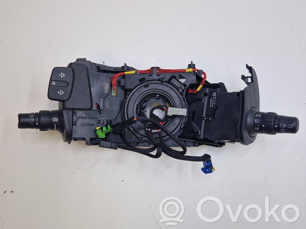 Renault Clio III Indicator stalk 