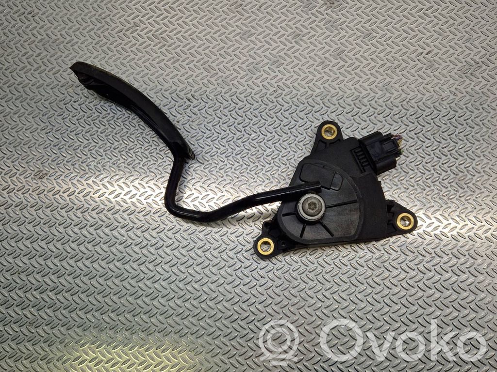 Renault Clio III Accelerator throttle pedal 