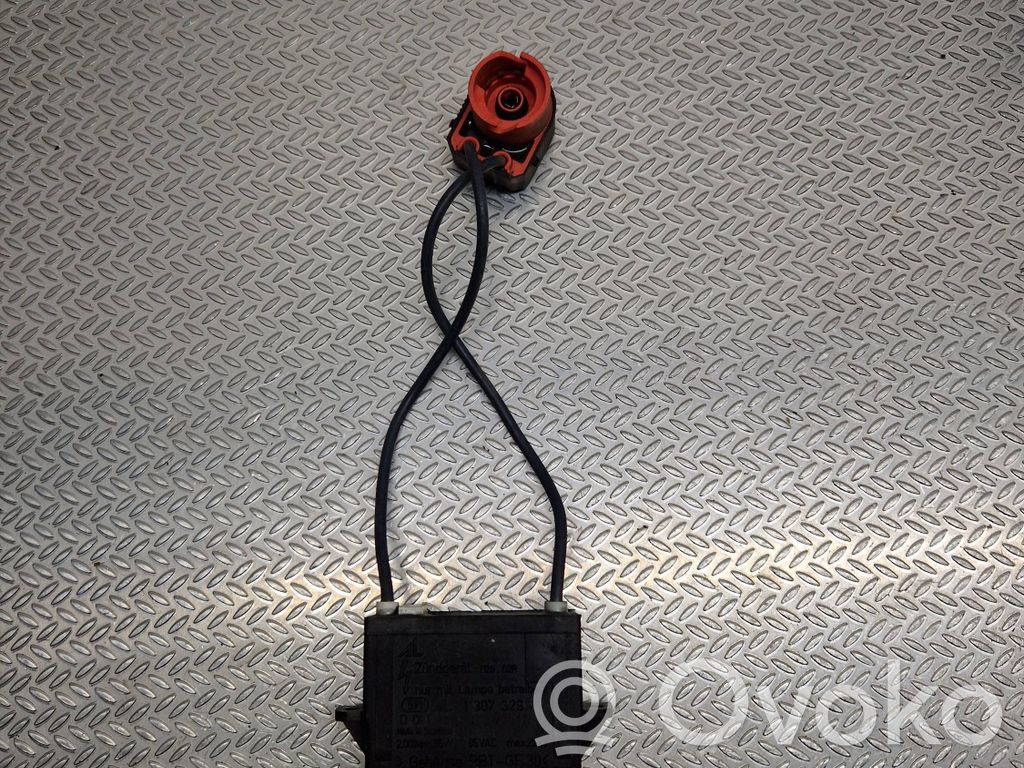 Opel Vectra B Voltage converter/converter module 
