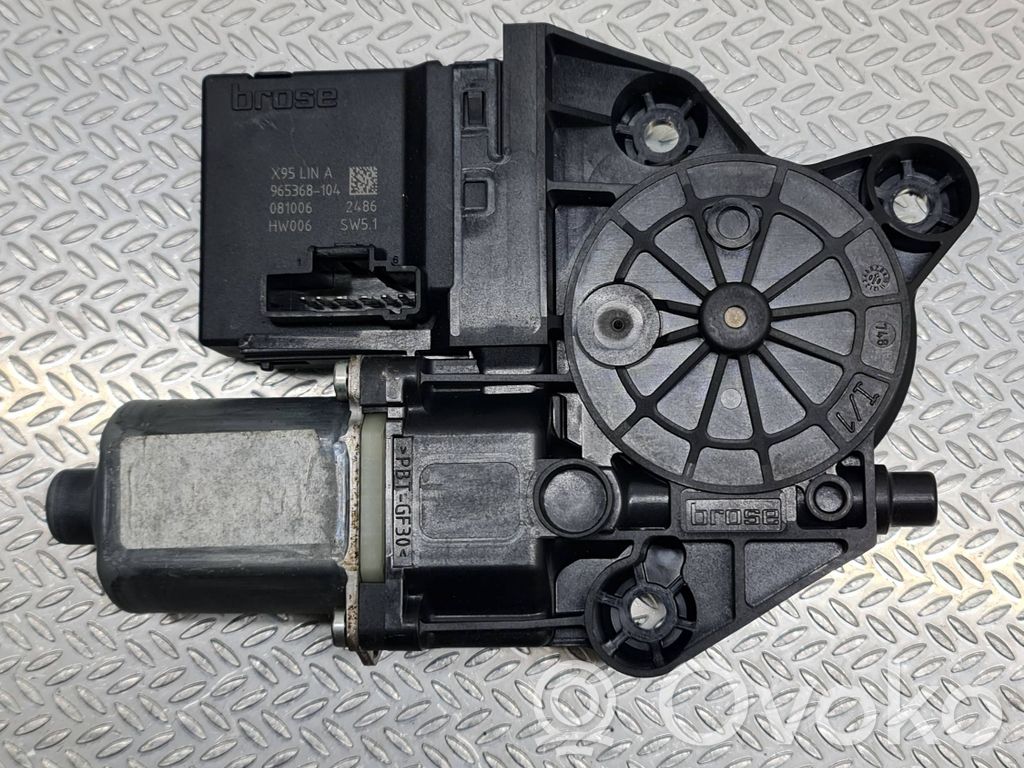 Renault Megane III Rear door window regulator motor 