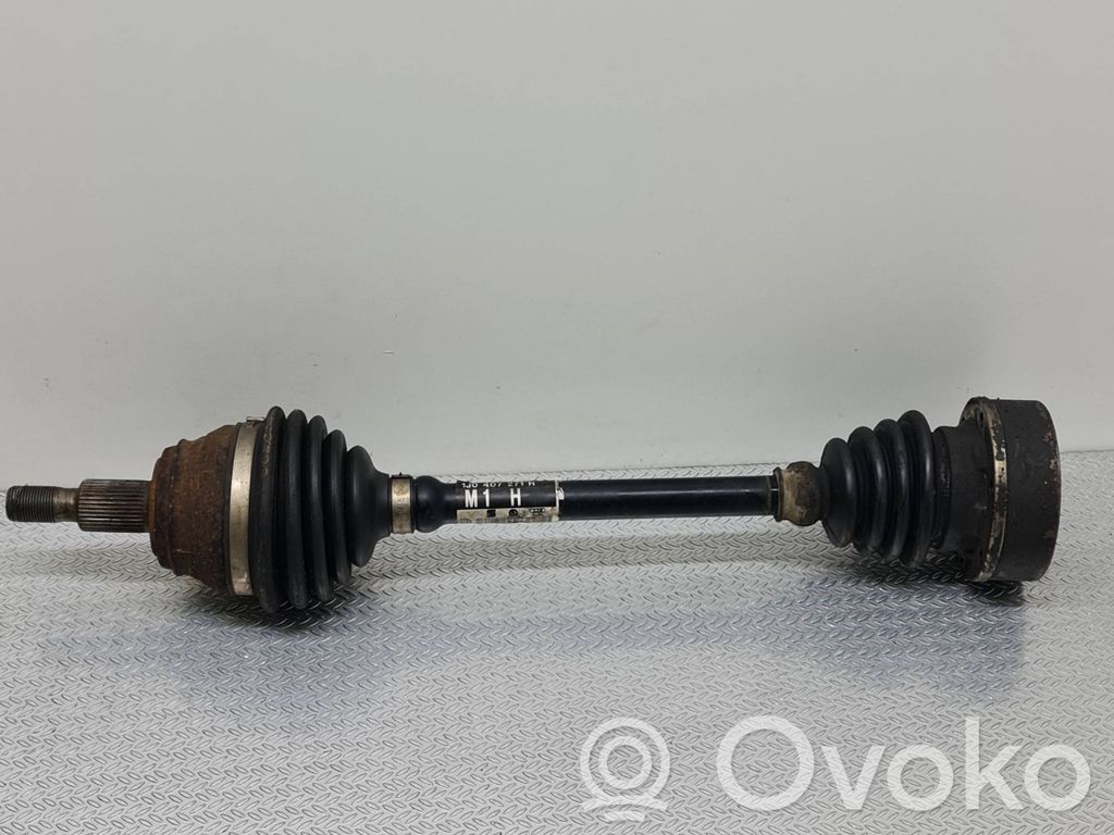 Volkswagen Golf IV Półoś przednia 