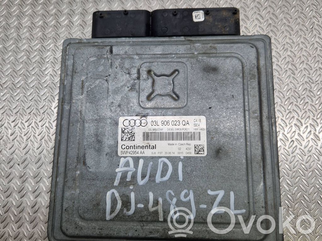Audi A1 Engine control unit/module 