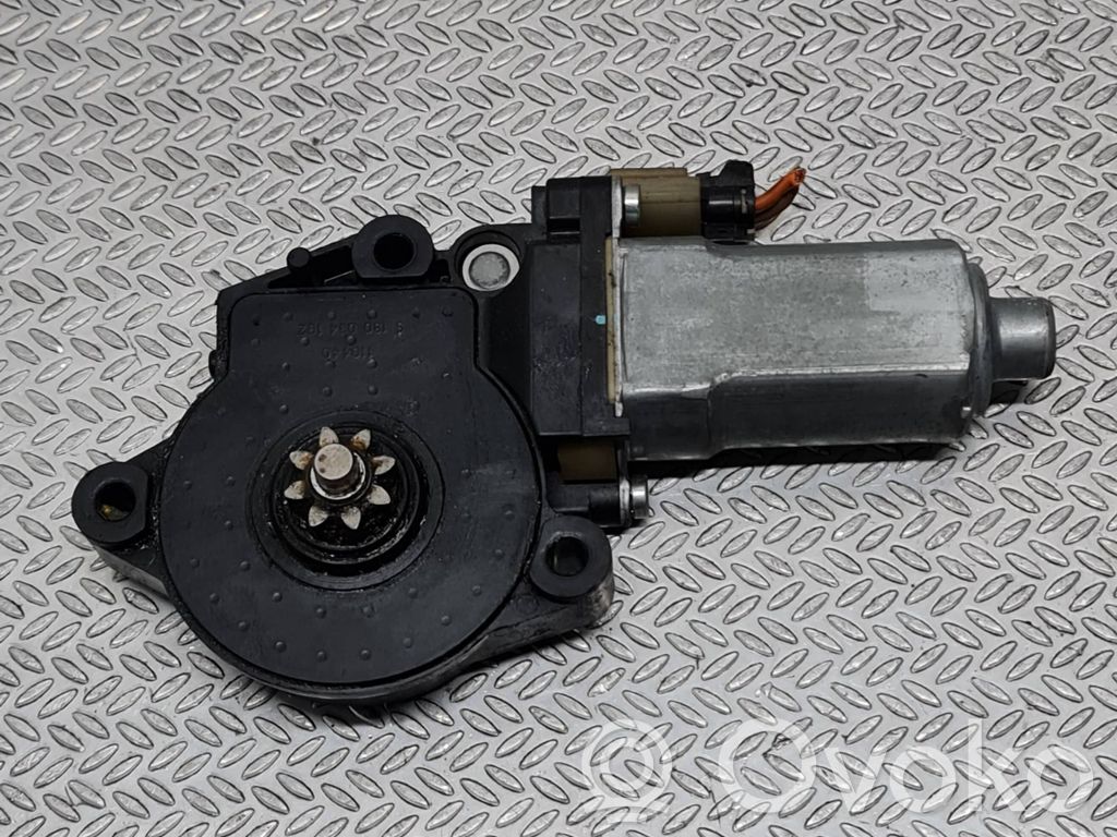 Hyundai Tucson LM Silnik regulatora szyby drzwi przednich 