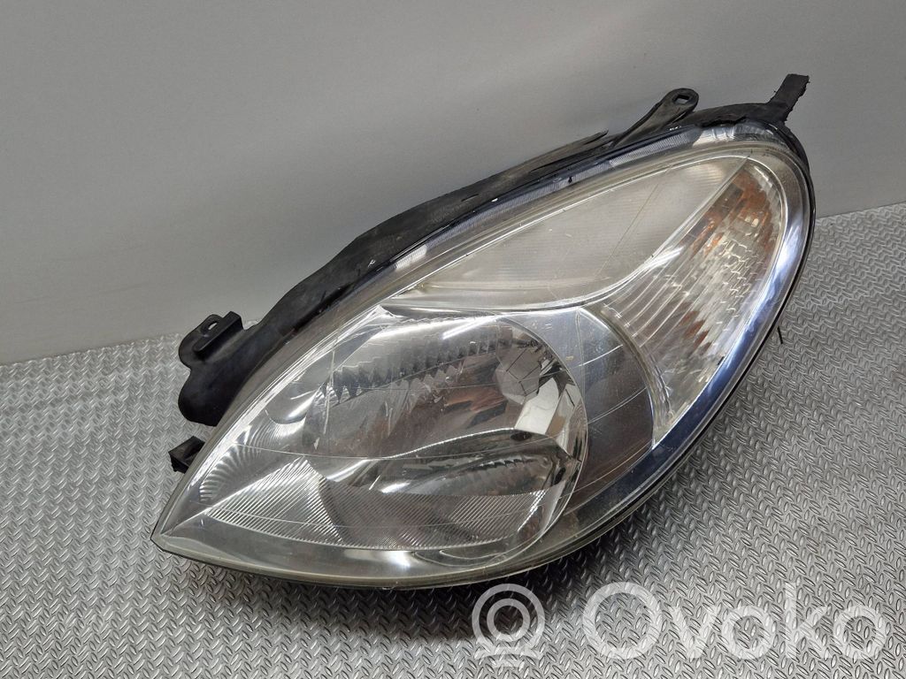Citroen Xsara Picasso Phare frontale 