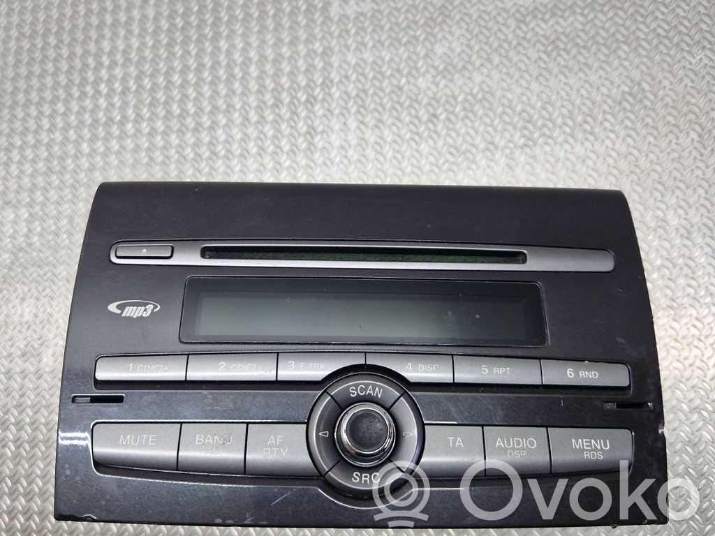 Fiat Bravo Radio/CD/DVD/GPS head unit 