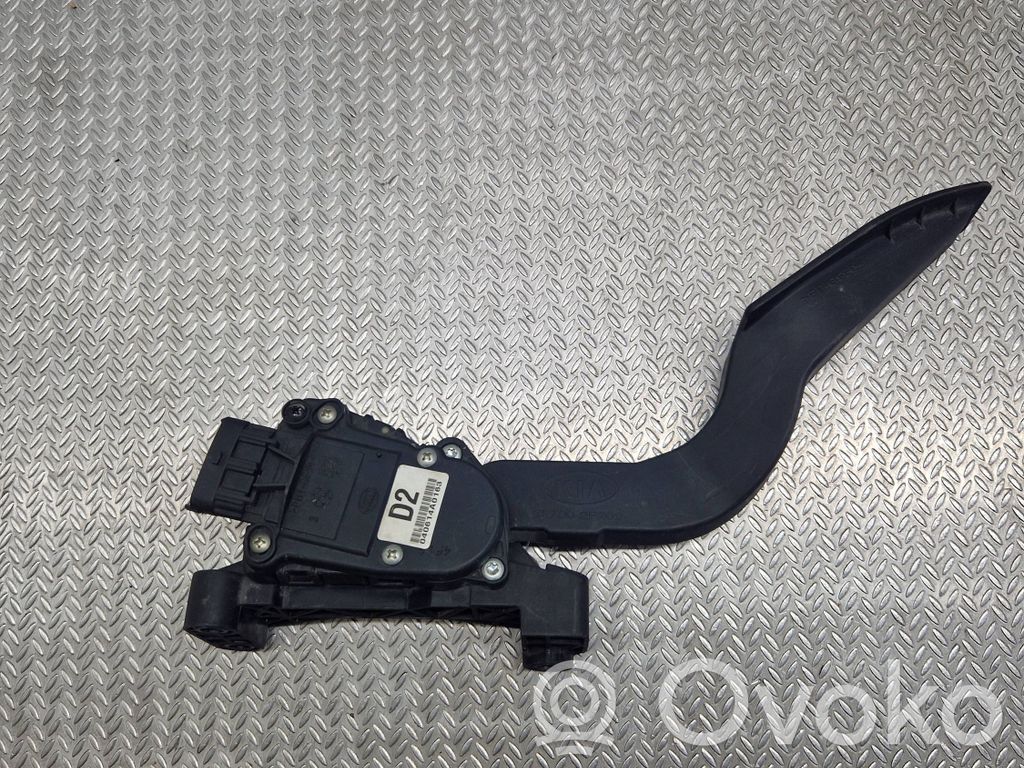 KIA Cerato Akceleratoriaus pedalas 