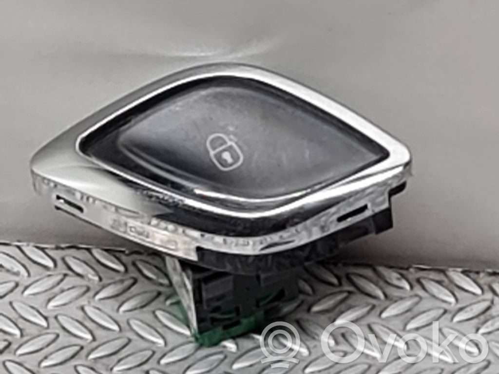 Citroen DS3 Central locking switch button 