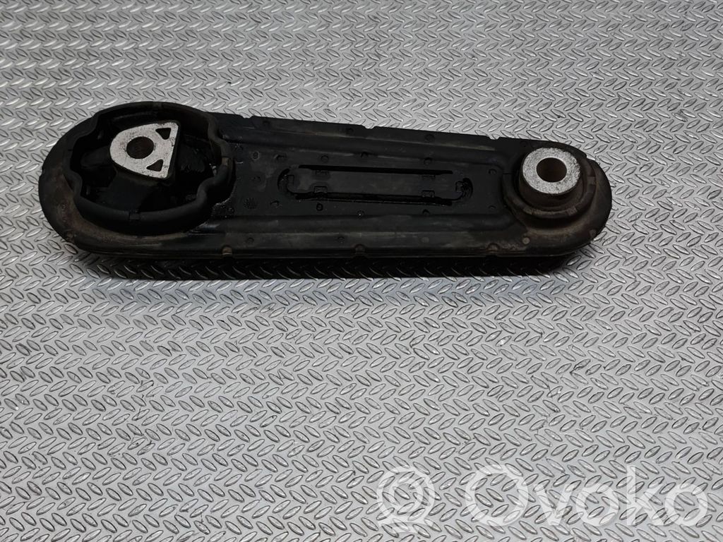 Renault Clio III Engine mount bracket 