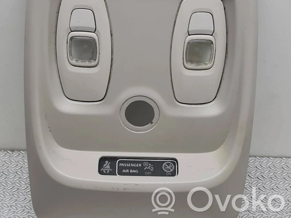 Renault Clio III Muu sisävalo 