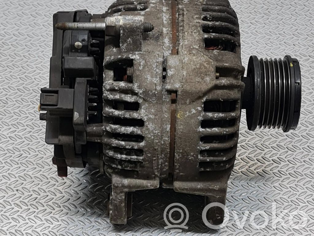 Alternador   8200390675,14V65120A,0124425037