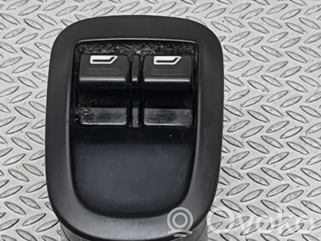 Peugeot 206 Electric window control switch 