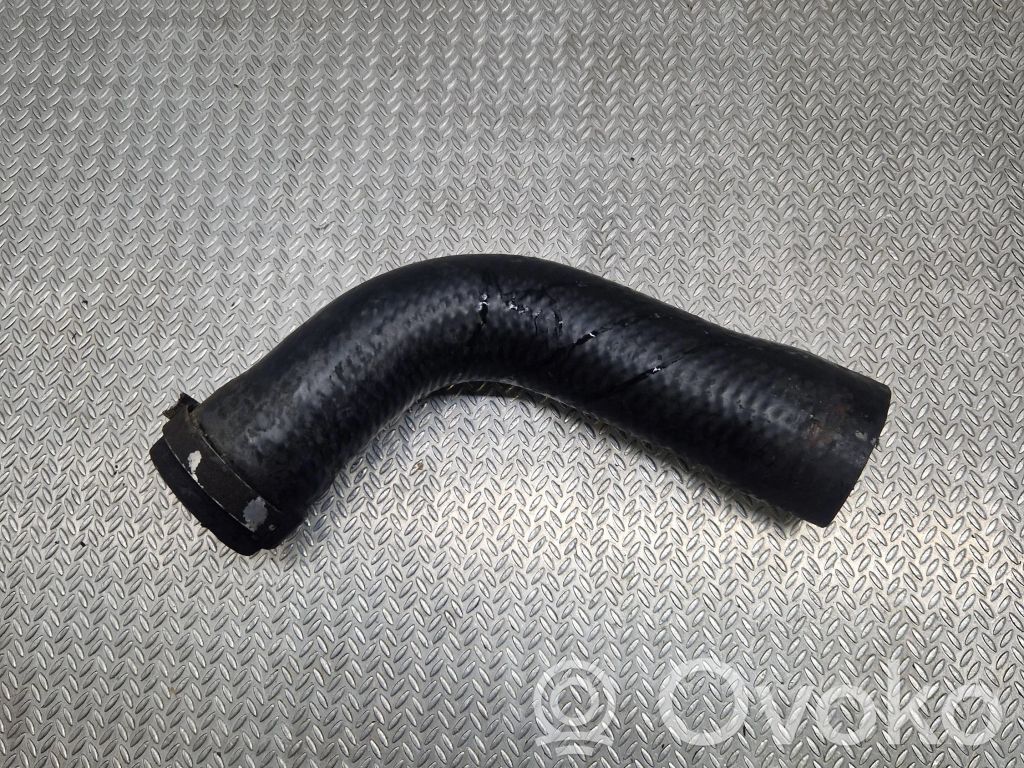 Peugeot 407 Engine coolant pipe/hose 