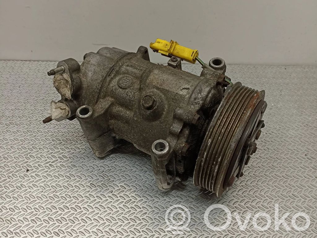 Peugeot 206+ Ilmastointilaitteen kompressorin pumppu (A/C) 