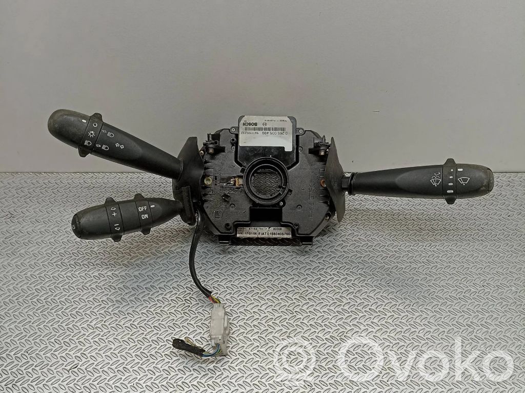 Alfa Romeo GT Interruptor/palanca de limpiador de luz de giro 