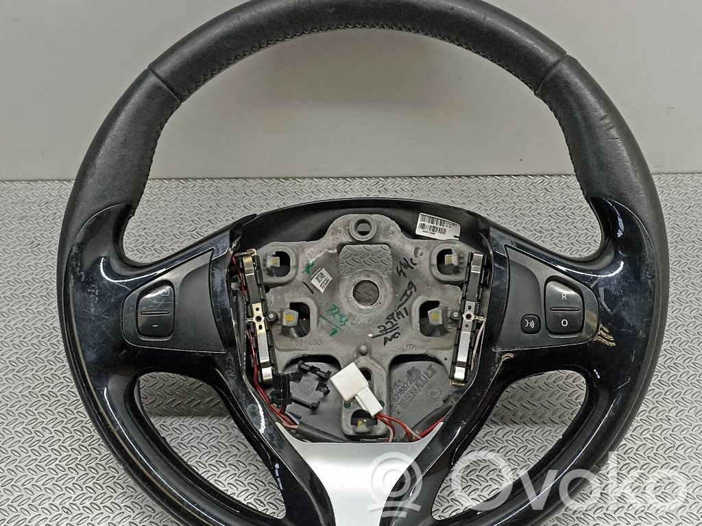 Renault Captur Stūre 