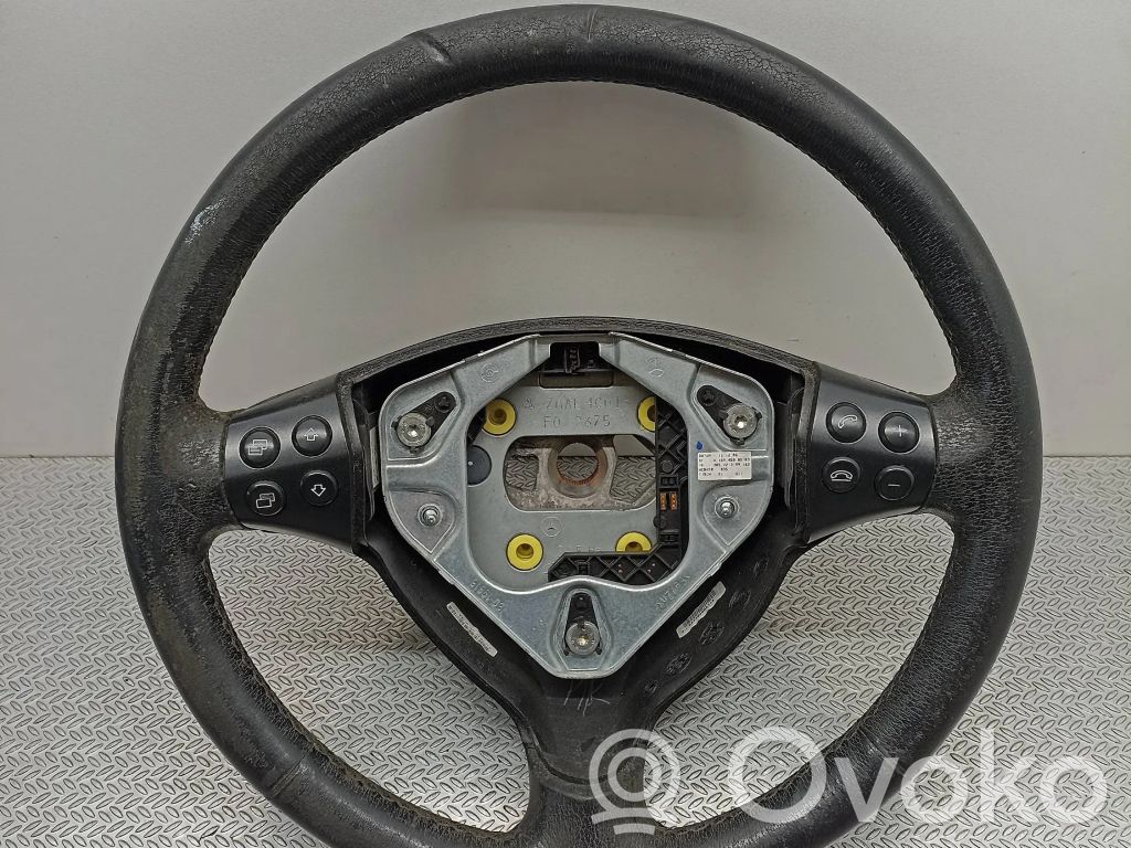 Mercedes-Benz A W169 Ohjauspyörä 