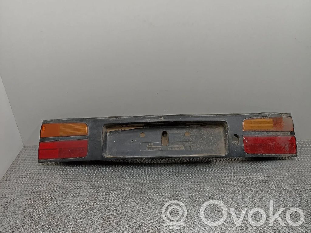 Renault Laguna I Trunk door license plate light bar 