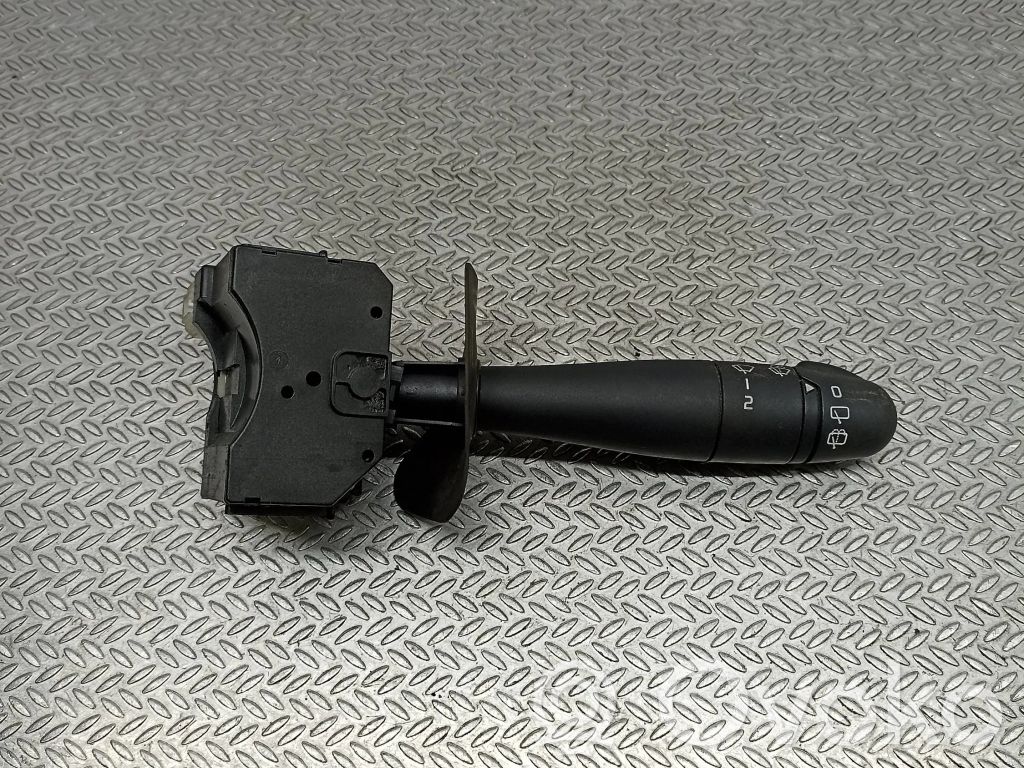 Renault Clio II Wiper control stalk 