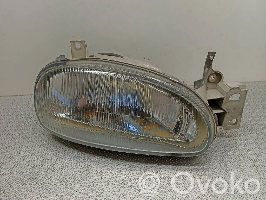 Mazda 121 Headlight/headlamp 