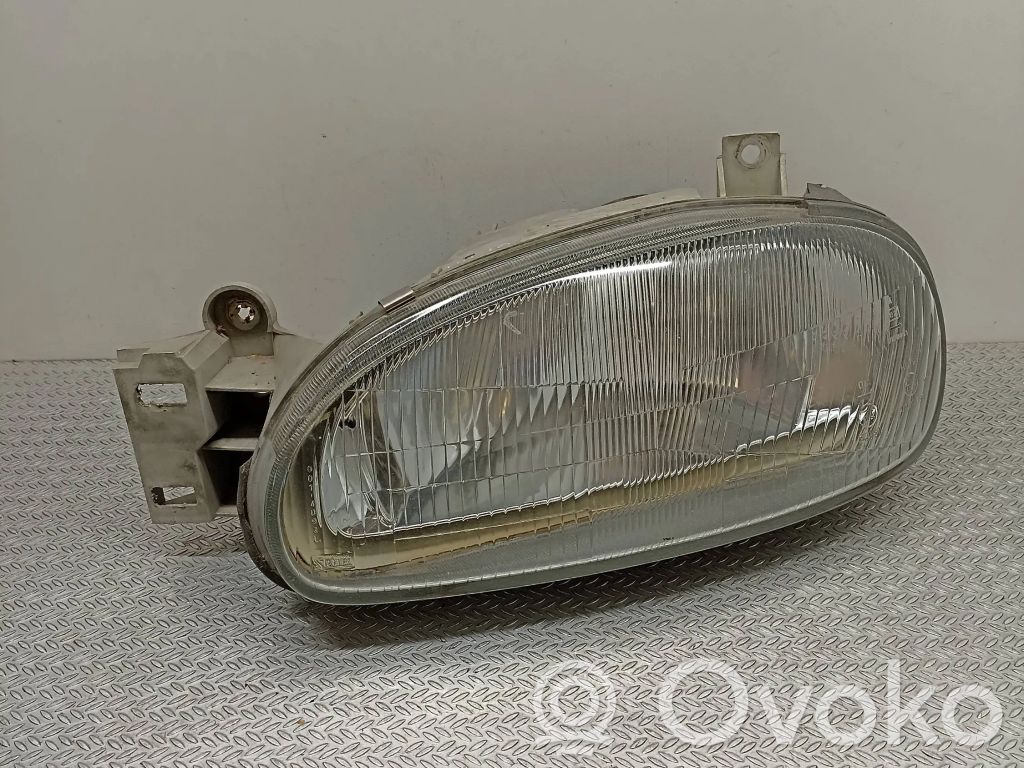 Mazda 121 Phare frontale 