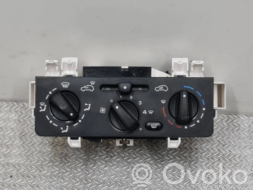 Climate control unit   69300001,F664477S,A86BASE