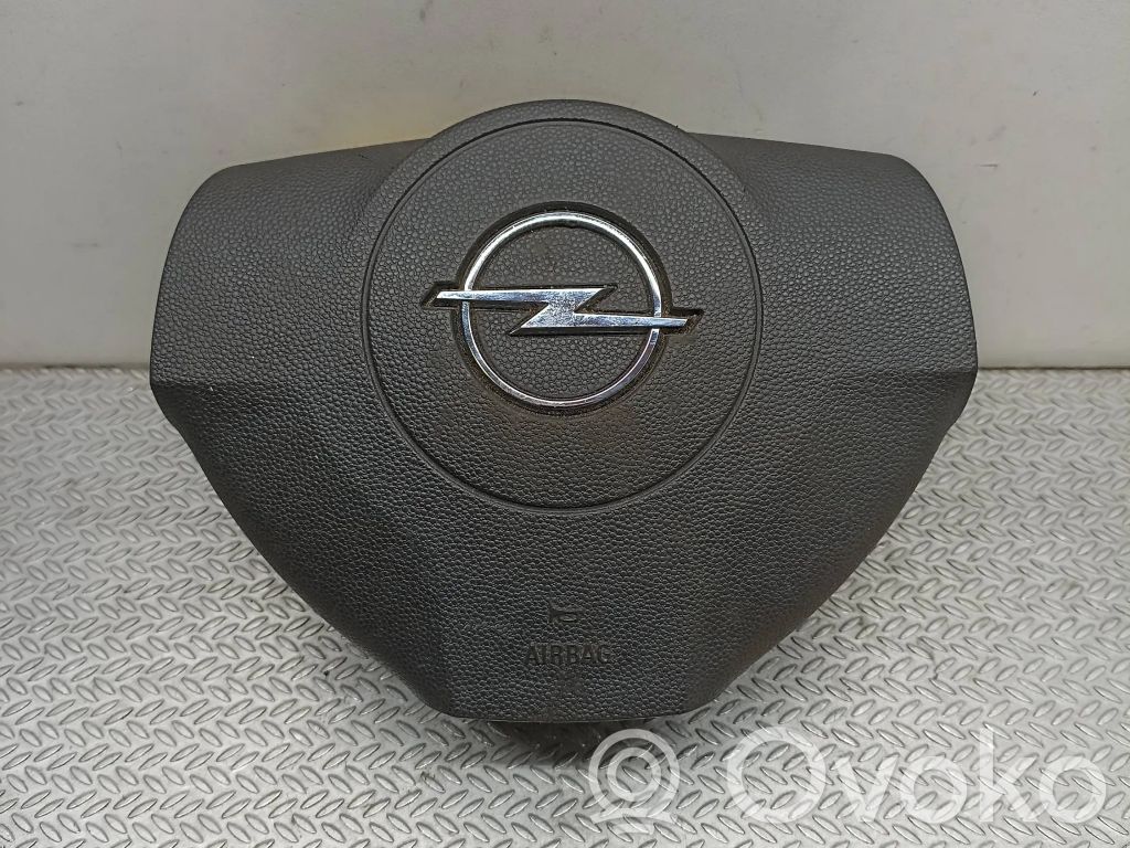 Opel Zafira B Vairo oro pagalvė 