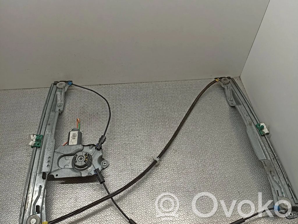 Elektryczny podnośnik szyby drzwi przednich   400857E,118735,118736