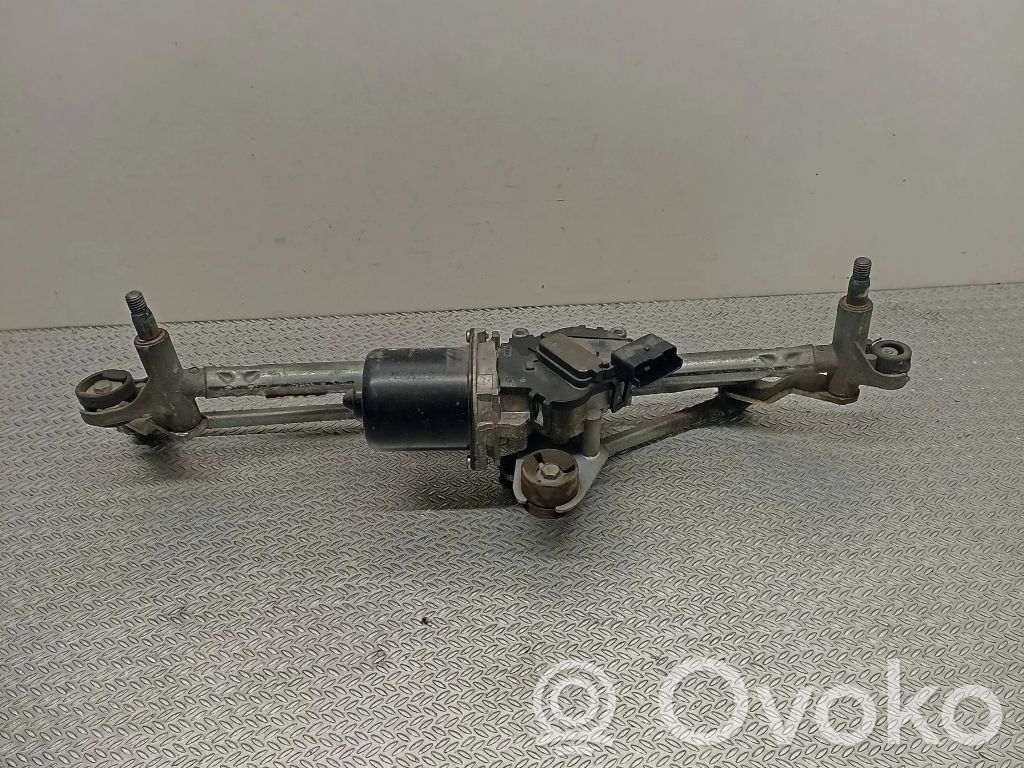 Citroen C3 Front wiper linkage and motor 