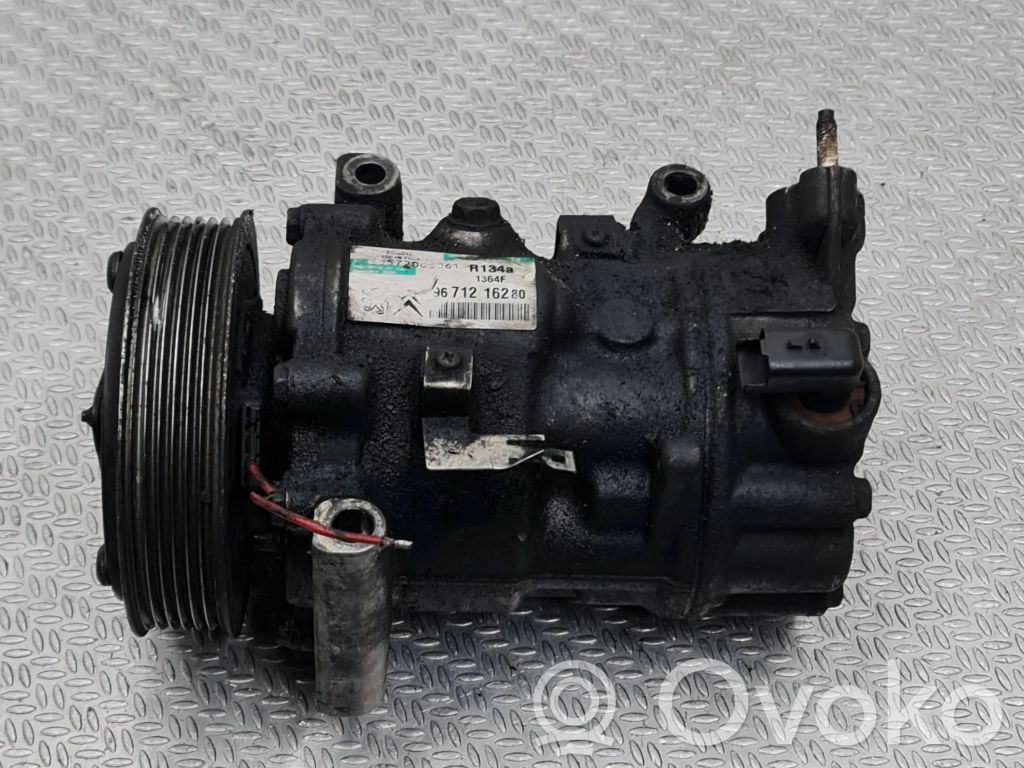 Peugeot 207 Air conditioning (A/C) compressor (pump) 