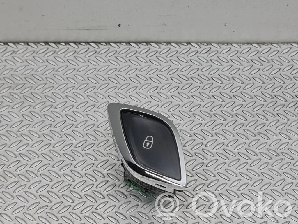 Citroen C3 Central locking switch button 