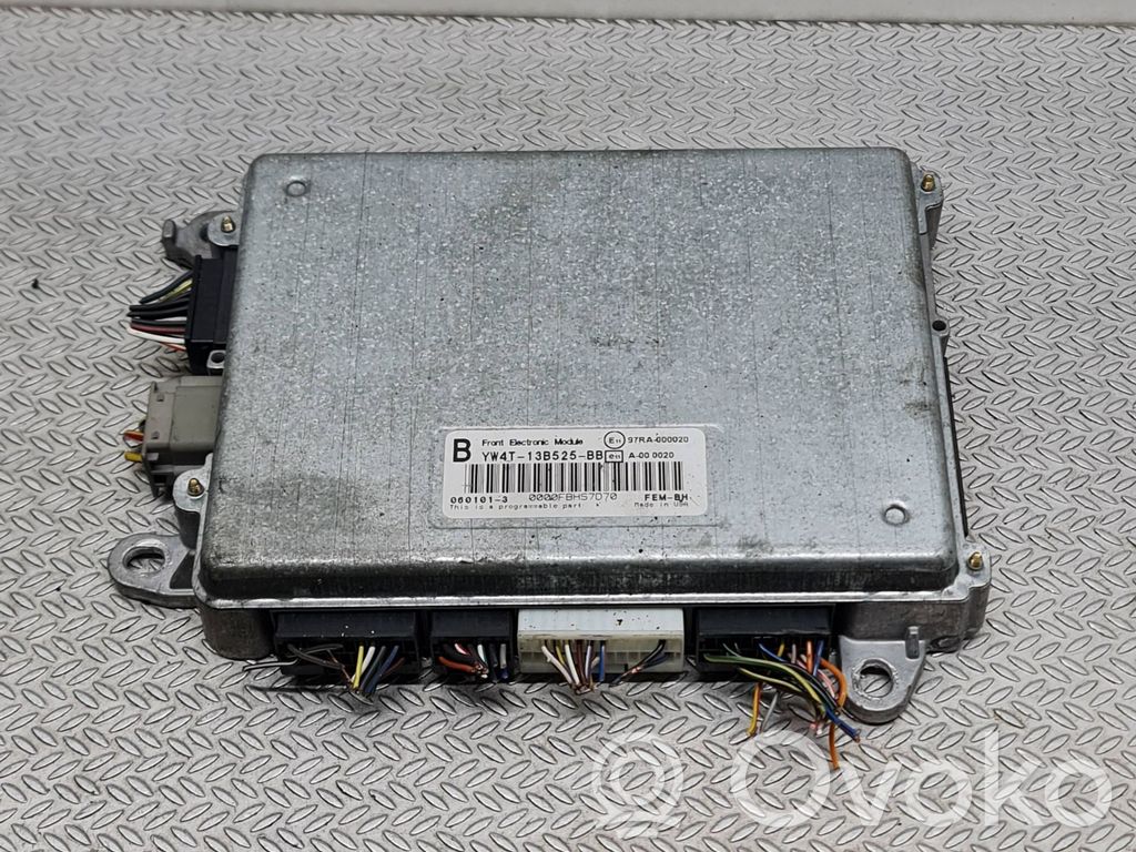 Engine control unit/module   YW4T13B525BB,97RA000020,0601013,0000FBHS7770