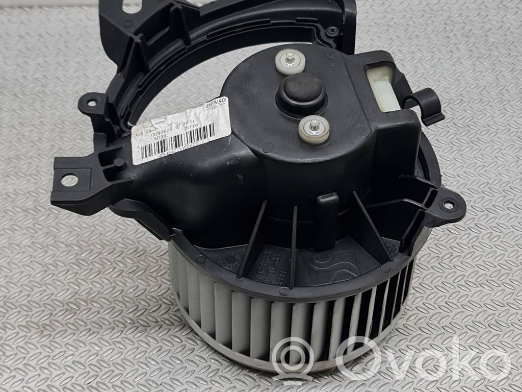 Opel Corsa D Pečiuko ventiliatorius/ putikas 