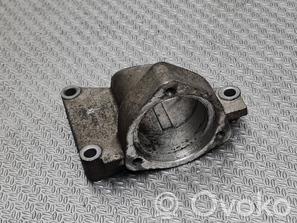 Saab 9-3 Ver2 Pusass sakabes gultņa stiprinājums 